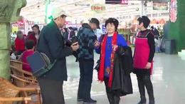 迎新春同学影友相聚在凤凰花卉